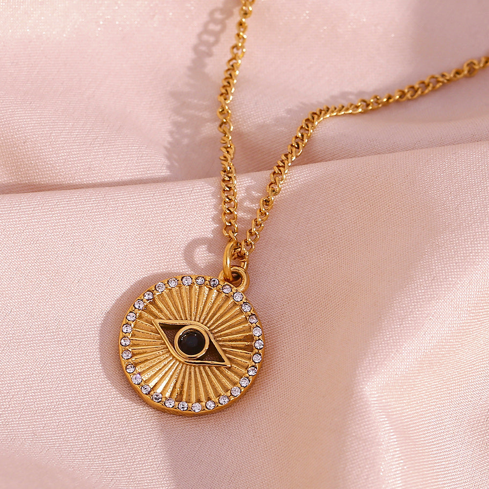 Soleil Noir Necklace – The Golden Eye of Light